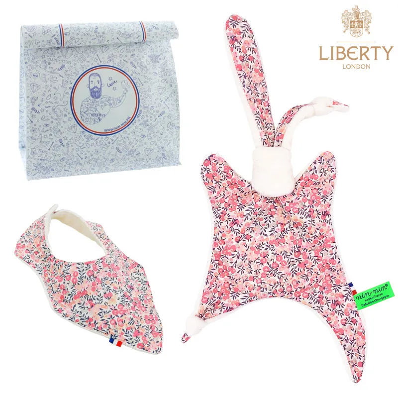 COFFRET DE NAISSANCE DOUDOU + BAVOIR LE CHELSEA