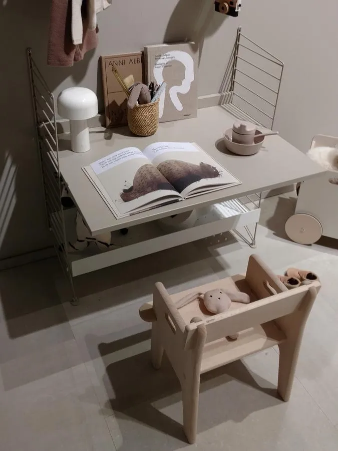 Plateau de bureau String System