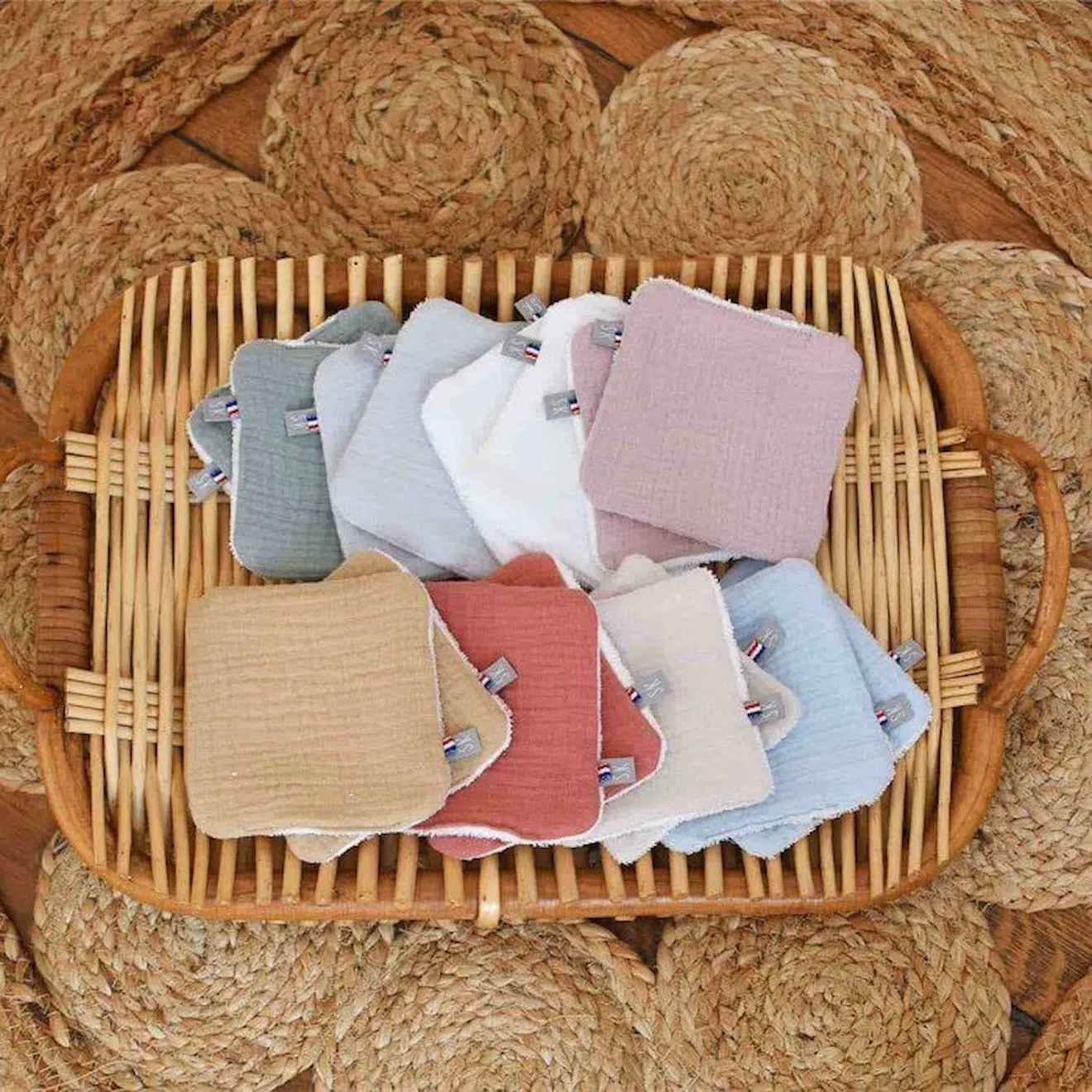 Pochon distributeur et ses 8 lingettes lavables, Jeanne orange - Sevira Kids