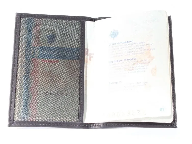 Protège passeport en cuir noir - 421